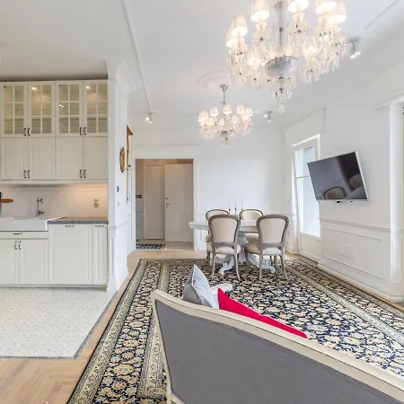 Simonetta Apartment