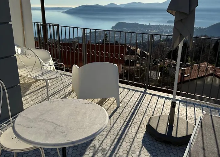 Lägenhet Simonetta Bee